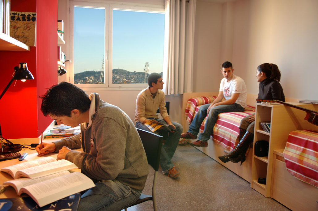 Agora Bcn. Residencia Universitaria Internacional Barcelona Bagian luar foto